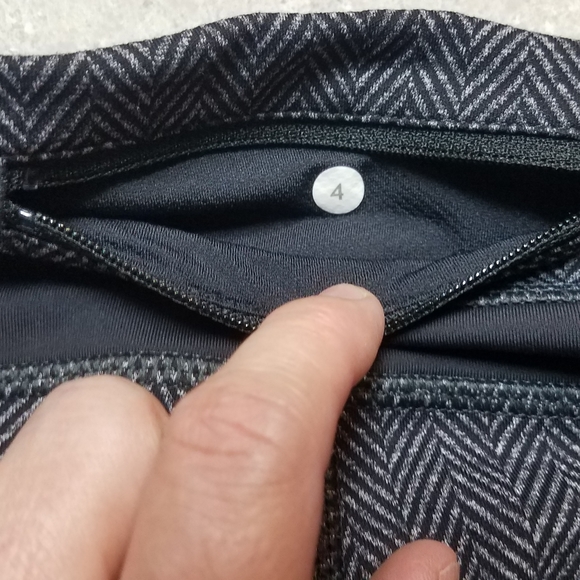 Lululemon Run Inspire crop II herringbone crop - Picture 6 of 7